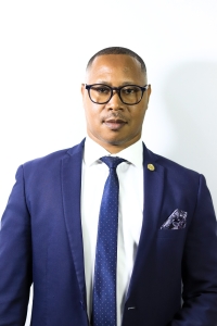 Dr Moeketsi Letele